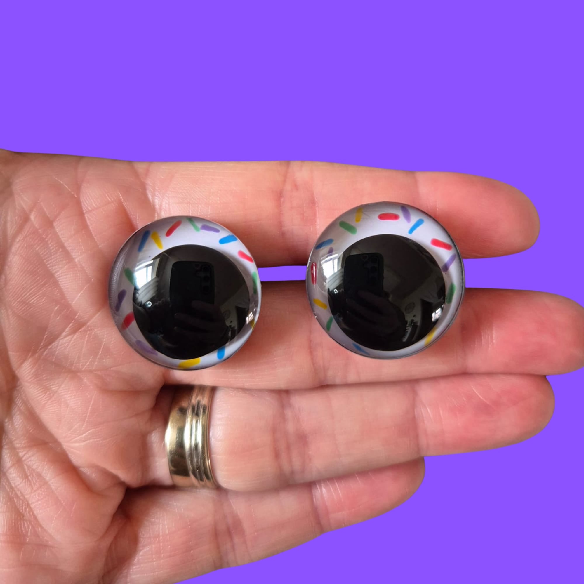 25mm OG 'Sprinkle Eyes' (Sinker)